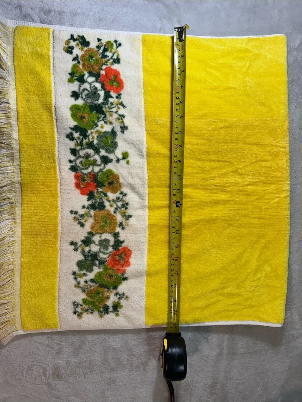 Vintage MCM Floral Fringed Cotton Towel 21x42